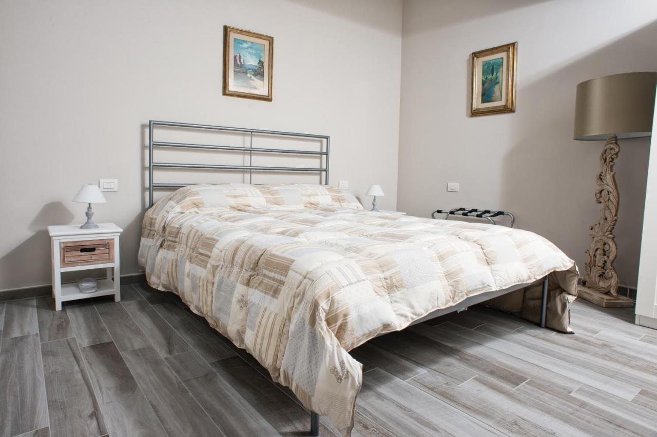Orsini Family Deluxe Apartment By Mamo Флоренция Экстерьер фото